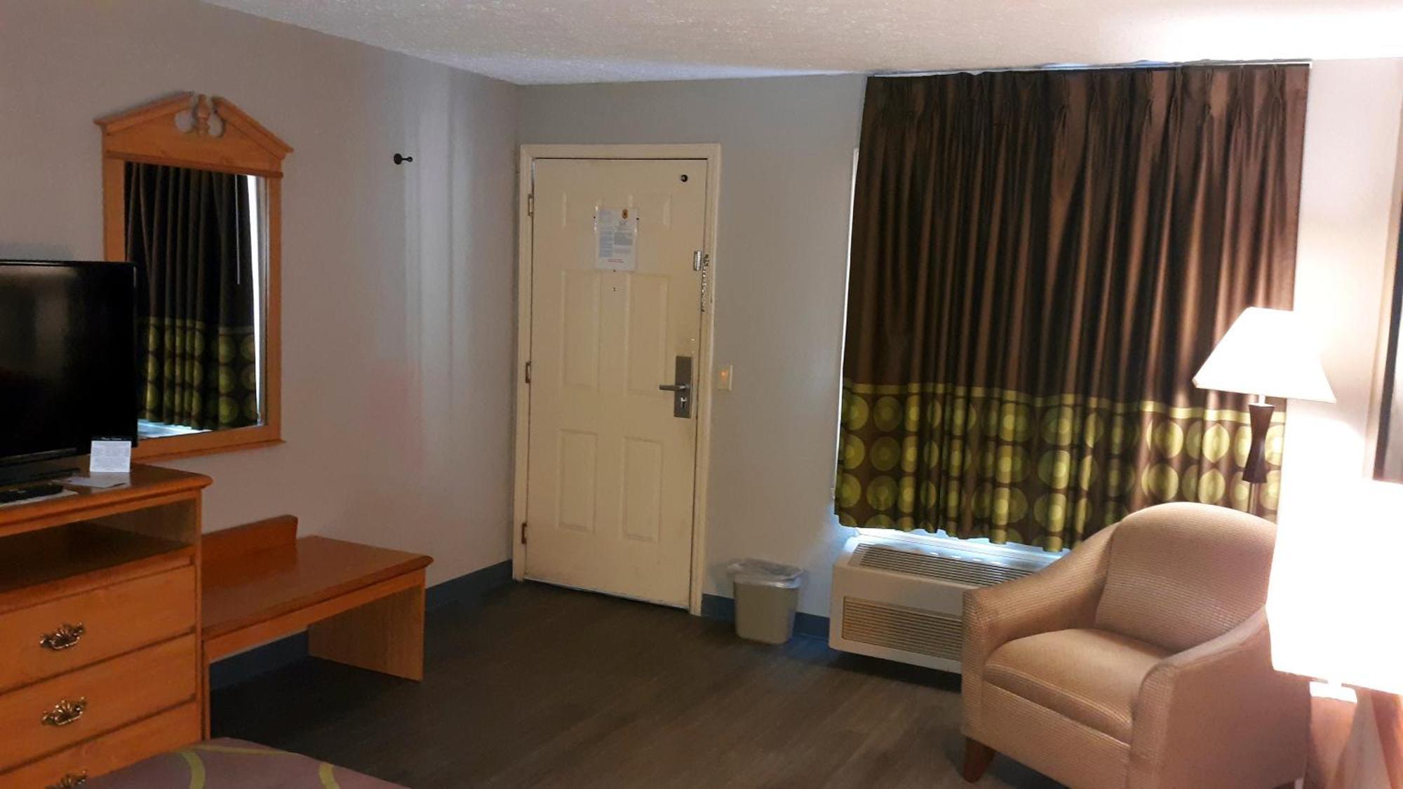 Super 8 By Wyndham Fort Chiswell Wytheville Area Max Meadows Habitación foto